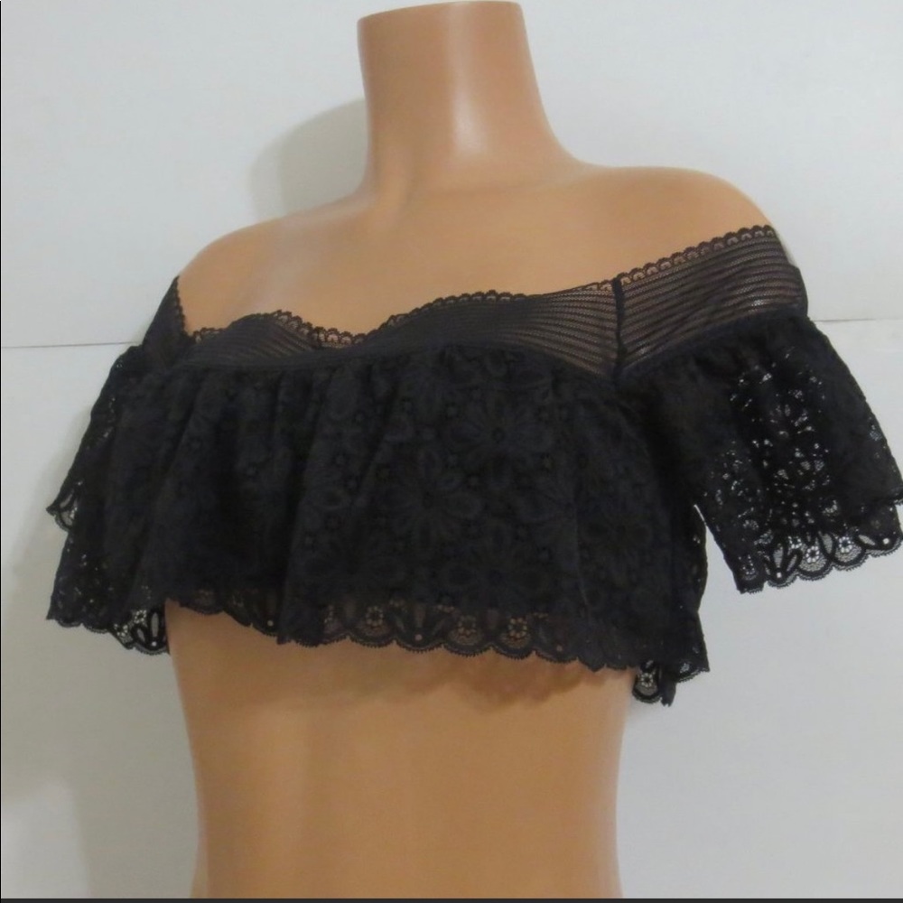 Victoria’s Secret crop top bralette